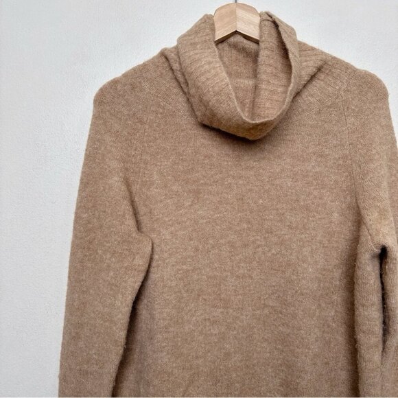 Aritzia The Group Babaton Womens XXS Plutarch Cowl Neck Wool Sweater - Picture 8 of 16